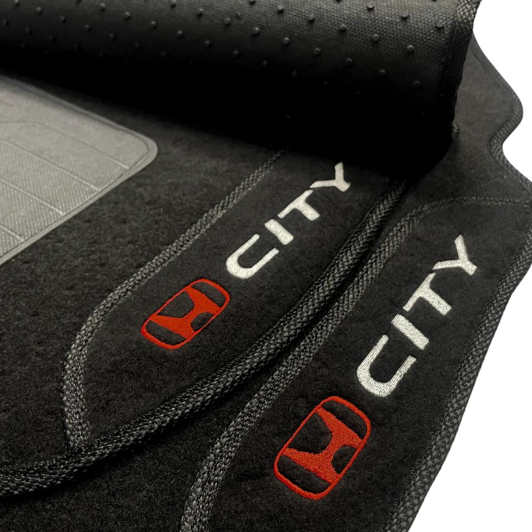 KIT TAPETES CARPETE PORTA MALAS + INTERNOS CITY 2009 A 2014